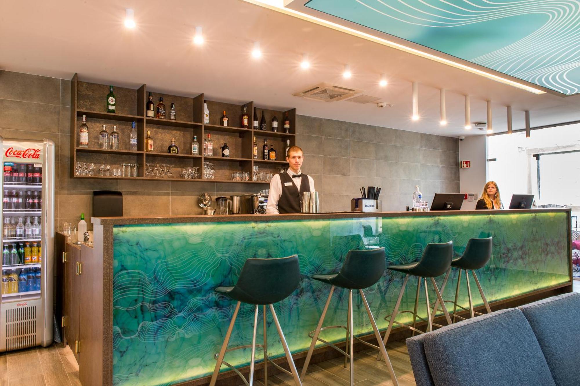 Akadémia Hotel Balatonfüred Esterno foto